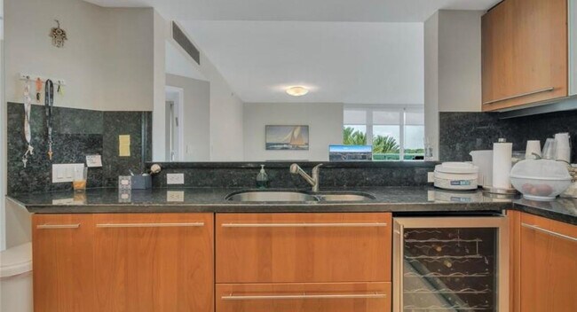 Building Photo - 9401 Collins Ave
