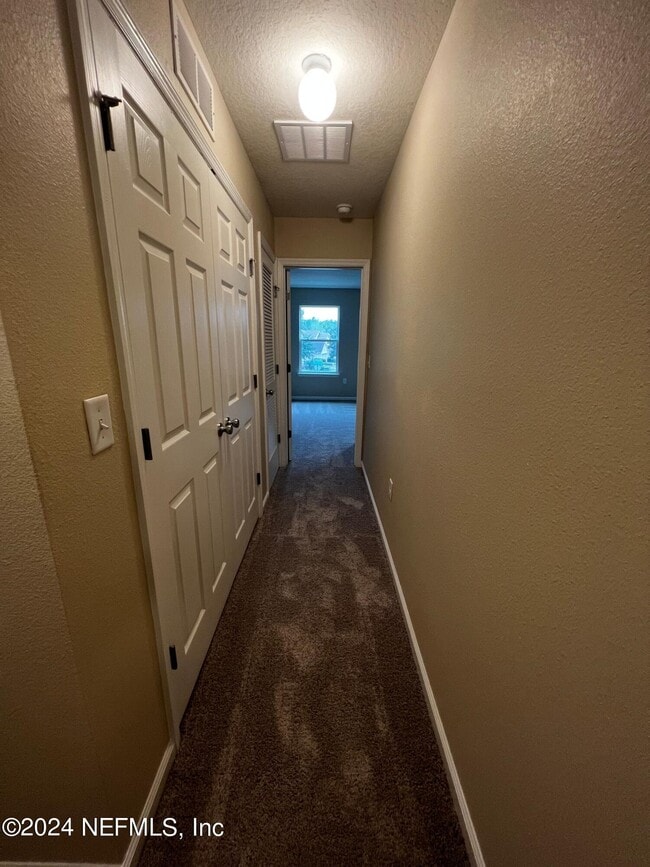 Building Photo - 11804 Beardgrass Wy