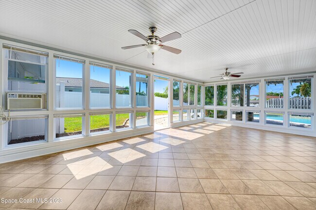 Building Photo - 1455 Centaurus Ct