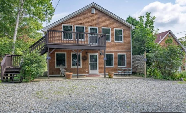 Building Photo - The Eagles Nest