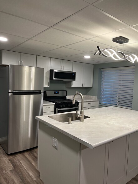 Building Photo - 14011 Blue River Trl