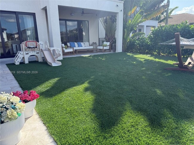 Building Photo - 17507 SW 43rd St