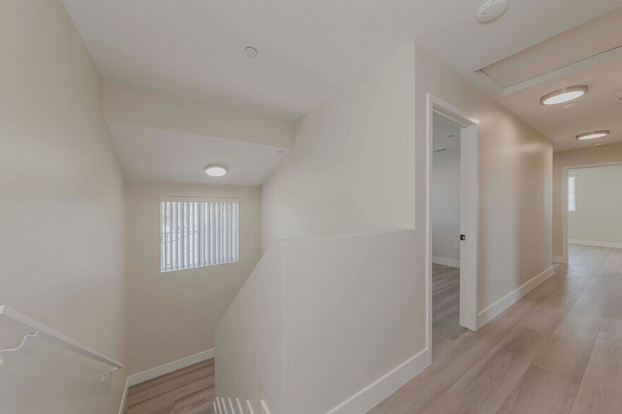 Building Photo - 8711 McKinley Pl