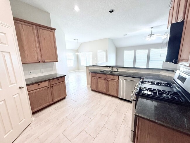 Building Photo - 4010 Tigris Ridge Dr