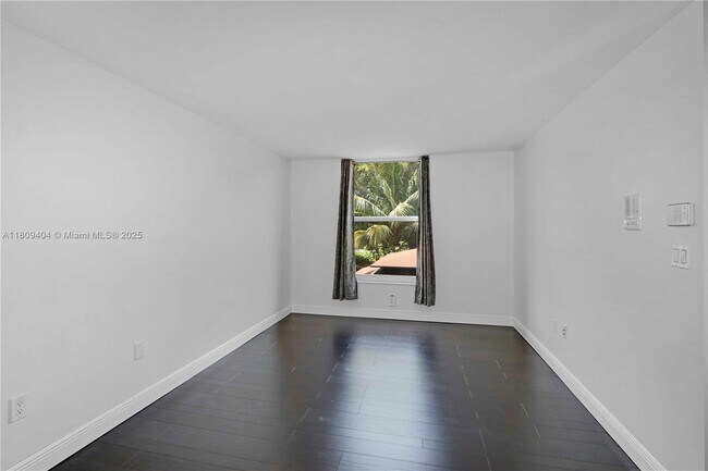 Building Photo - 12340 SW 20th Terrace