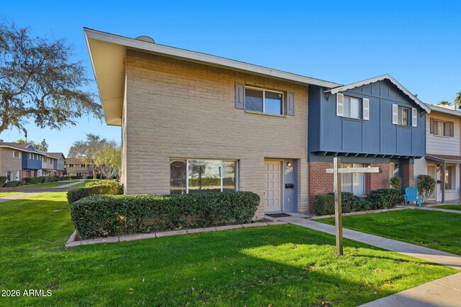 Building Photo - 6131 N Granite Reef Rd