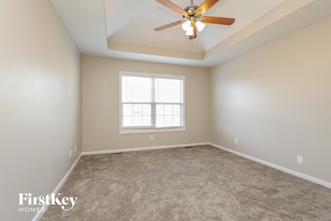 Building Photo - 2558 Centerstone Cir