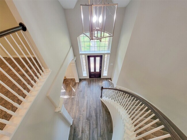 Building Photo - 31406 Capella Cir