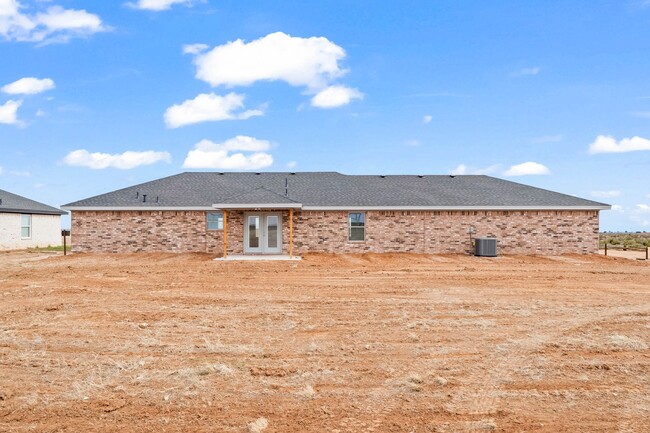 Building Photo - New Construction Home In Idalou ISD!