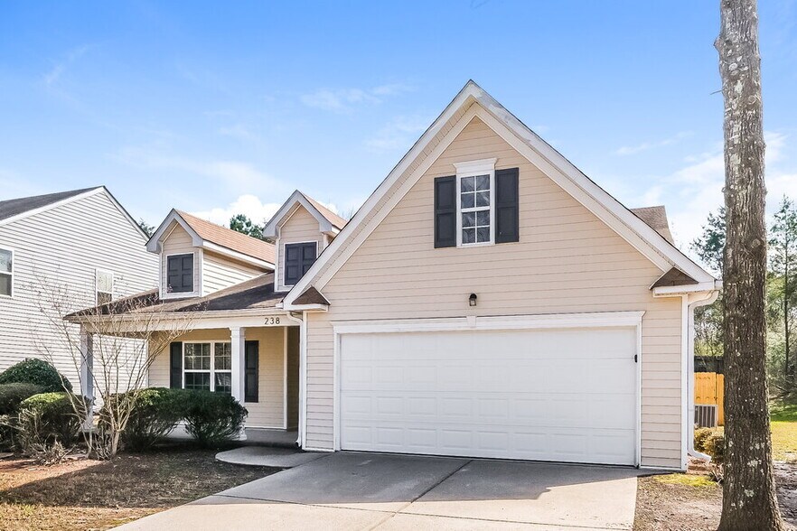 Building Photo - 238 Silver Arrow Cir