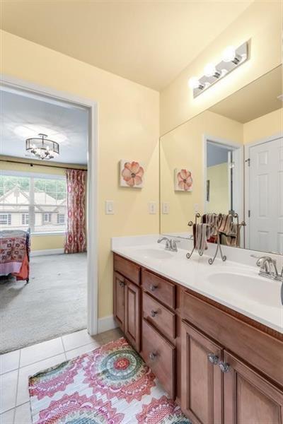 Building Photo - 10957 Waters Rd