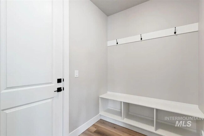 Building Photo - 578 Hidden Mill Ct.