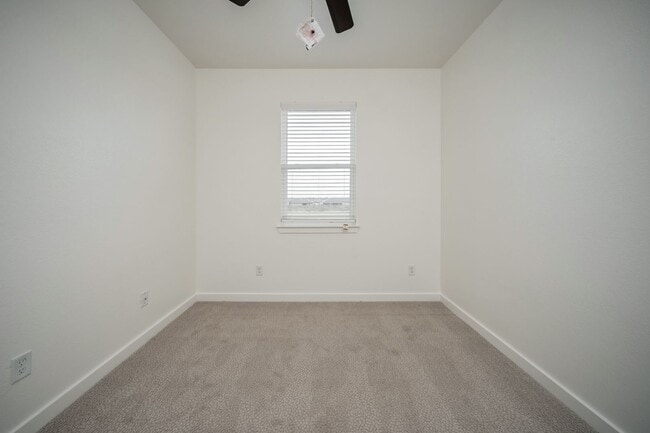 Building Photo - Where Style Meets Comfort: Elevate Your Li...