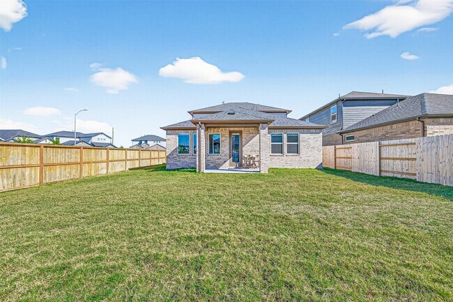 Building Photo - 9747 Pettus Crk Dr