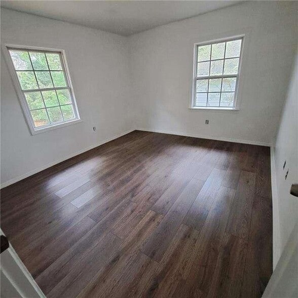 Building Photo - 2174 Whites Mill Rd