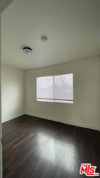 Building Photo - 639 Alexandria Ave