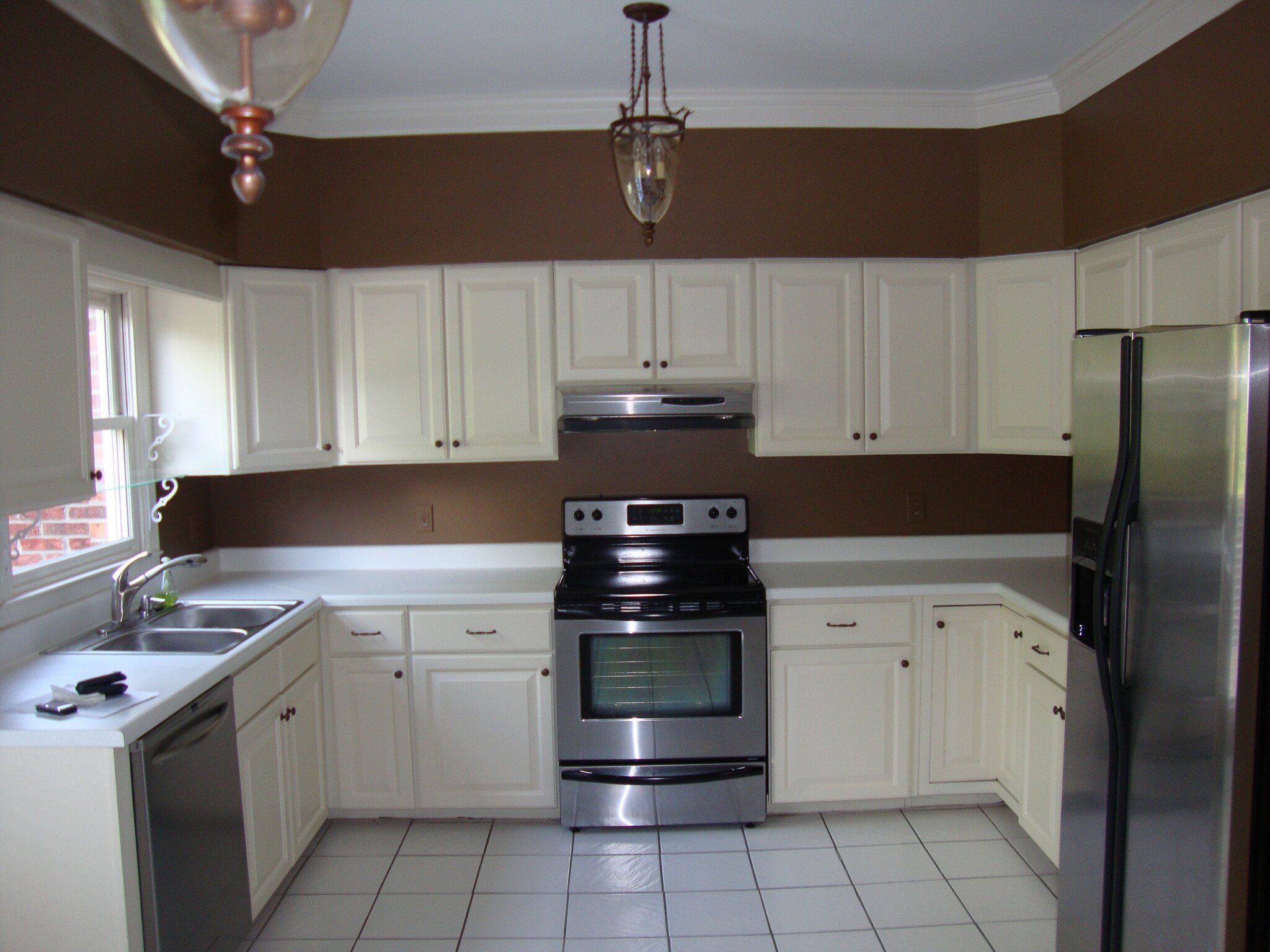 Building Photo - 3305 Golf Club Ln