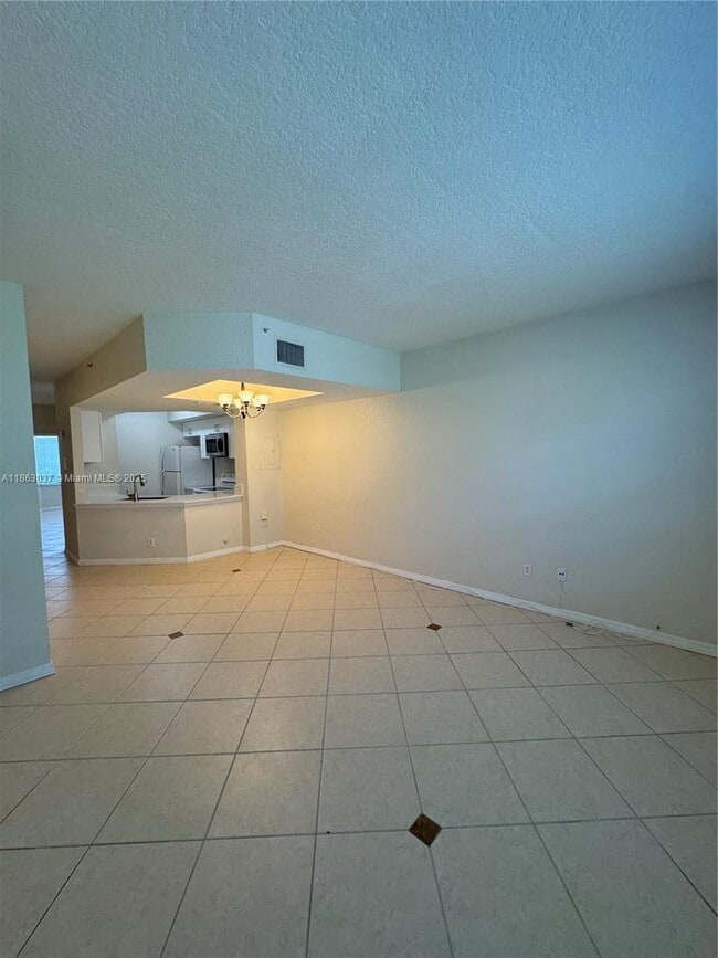 Building Photo - 775 SW 148th Ave
