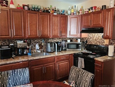 Building Photo - 405-407-407 Franklin Ave