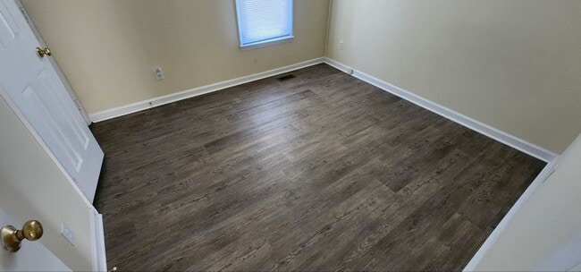 Building Photo - 138 Grange Dr