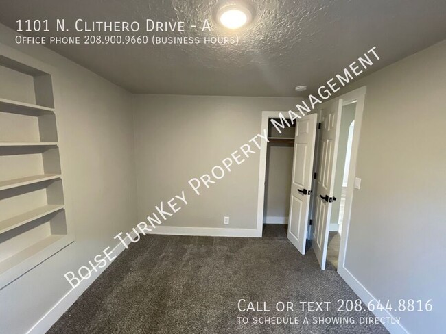 Building Photo - Beautify Updated 2 Bedroom Near Veterans Pkwy