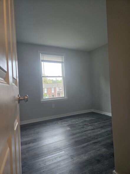 Building Photo - 4904 Finnegan Ct