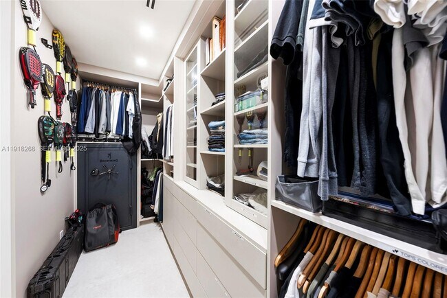 Building Photo - 1102 Washington St