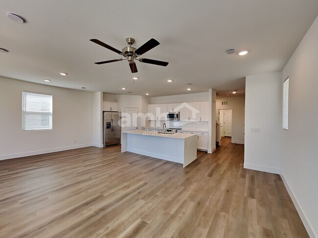 Building Photo - 4284 Halo Hollyhock St