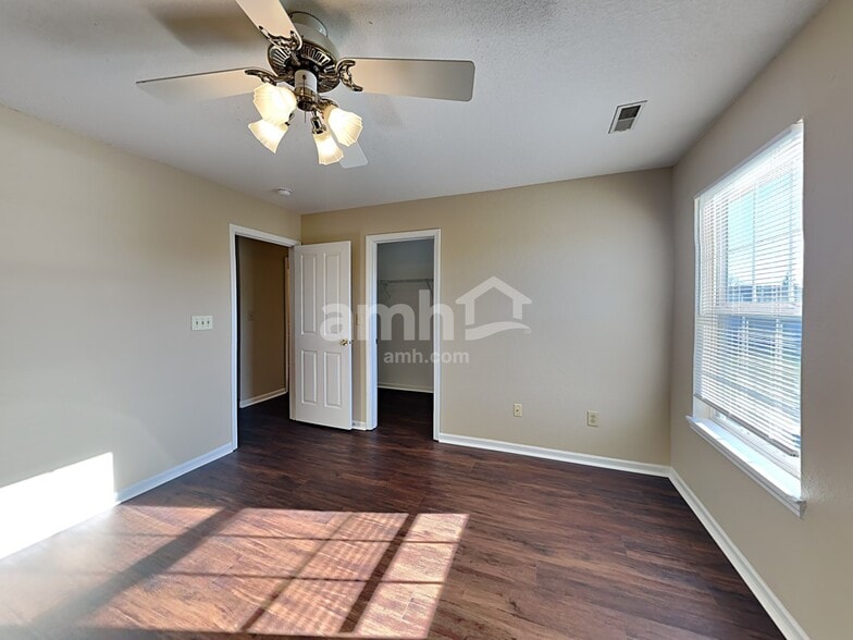 Building Photo - 19195 Pathway Point