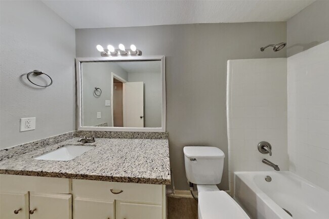 Building Photo - 5006 Natchez Ridge Ct