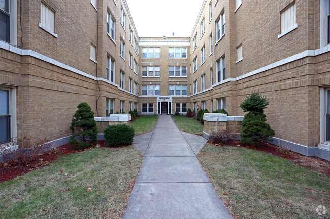 Building Photo - Ridgeway Court