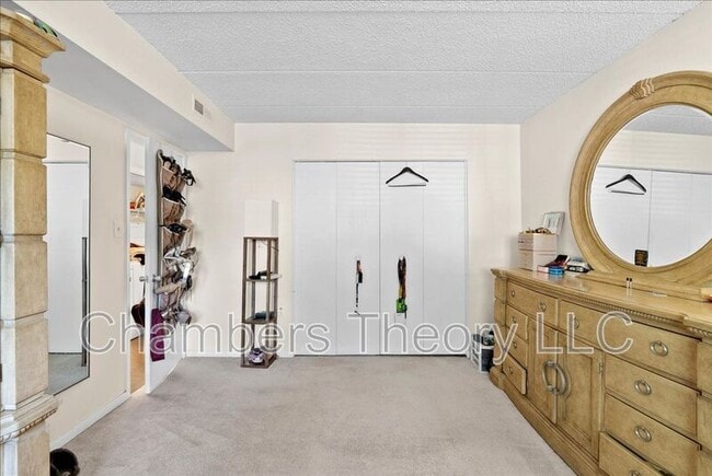 Building Photo - 5121 Maris Ave