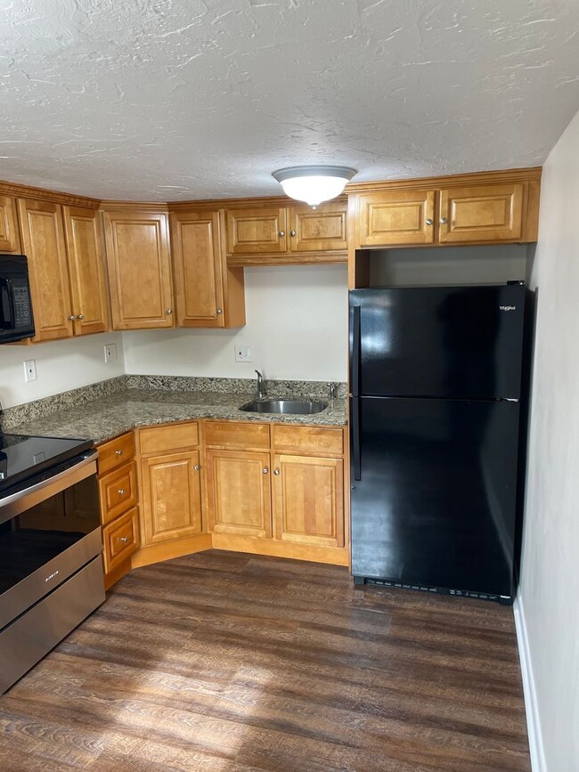 Building Photo - Year-Round 2 Bedroom Condo in Dennis Port-...