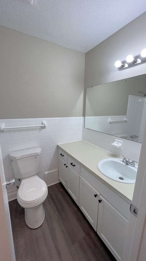 Building Photo - Beautiful 4-bedroom brick home