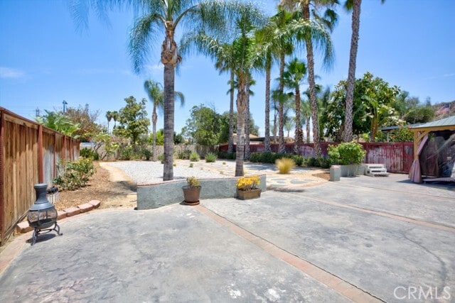 Building Photo - 14794 Goldenrain Dr