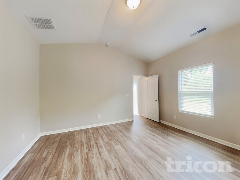 Building Photo - 7138 Cuddington Dr