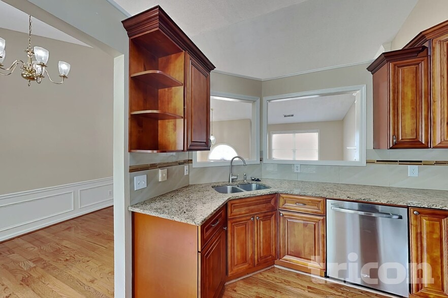 Building Photo - 3702 Heyford Ct