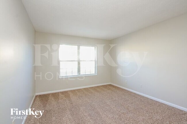 Building Photo - 8407 Fort Sumter Dr