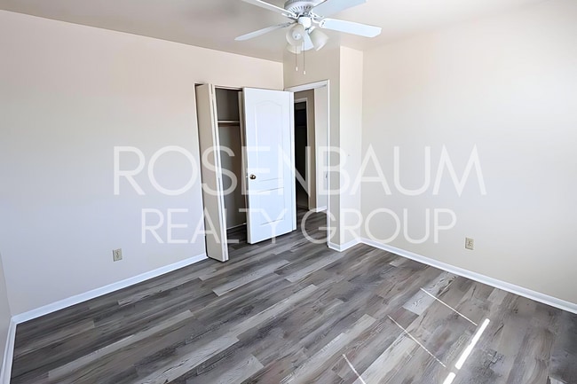 Building Photo - Charming 2-bedrooms, 1-bath downstairs apa...