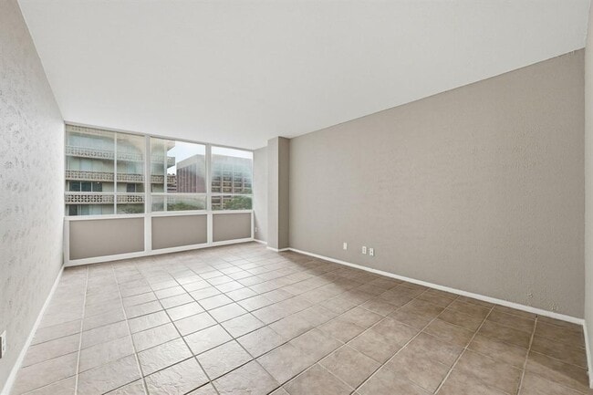 Building Photo - 1800 Lavaca St
