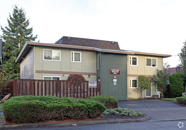 Primary Photo - Conifer South Apartments