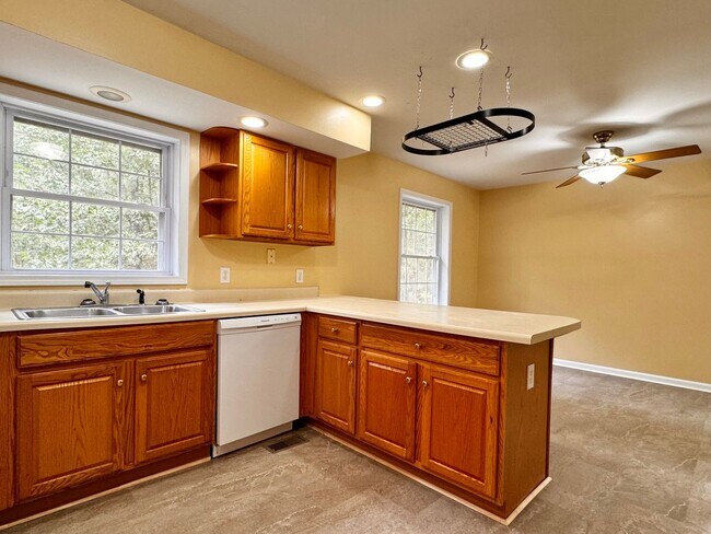 Building Photo - Log Home Nestled in the Woods, Albemarle County Location