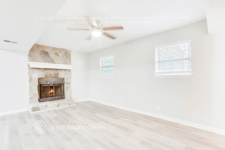 Building Photo - 2693 Leafwood Way