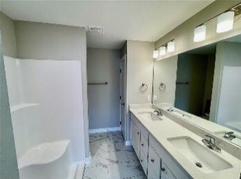 Building Photo - 15304 Goldenrod Dr