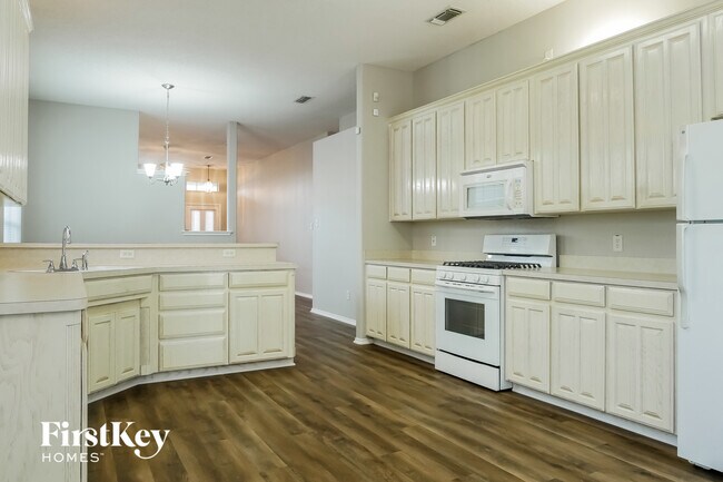 Building Photo - 9097 Brushy Creek Trail