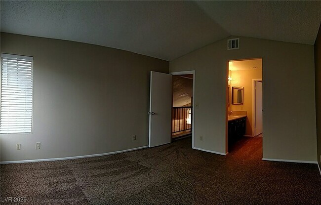 Building Photo - 111 Quiet Desert Ln