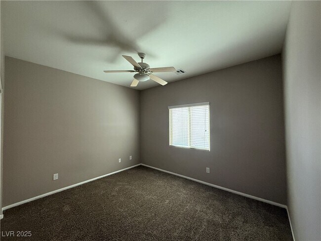 Building Photo - 9341 Forest Meadows Ave