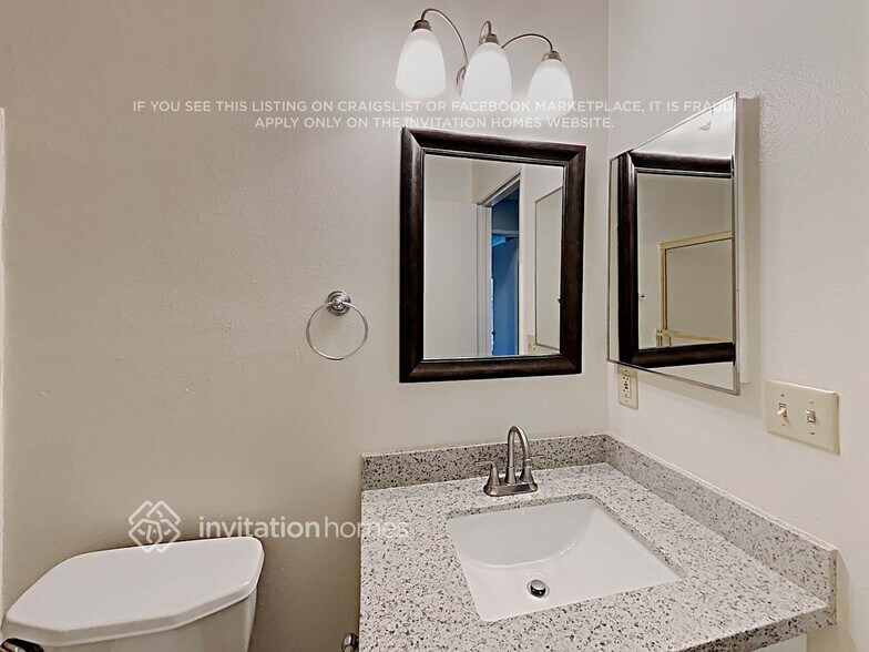 Building Photo - 8977 Park Meadows Dr