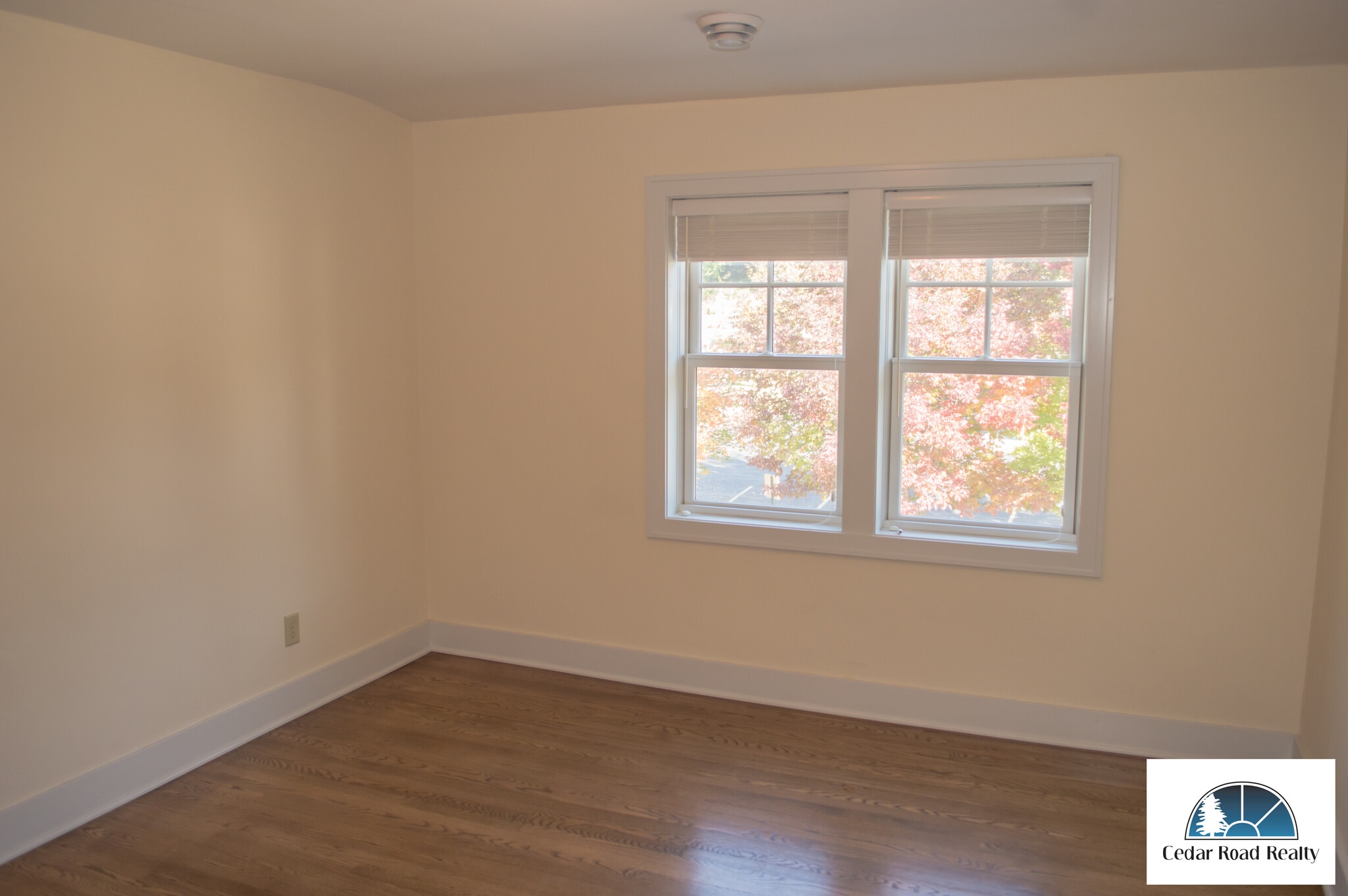 Building Photo - 209 E Jackson St