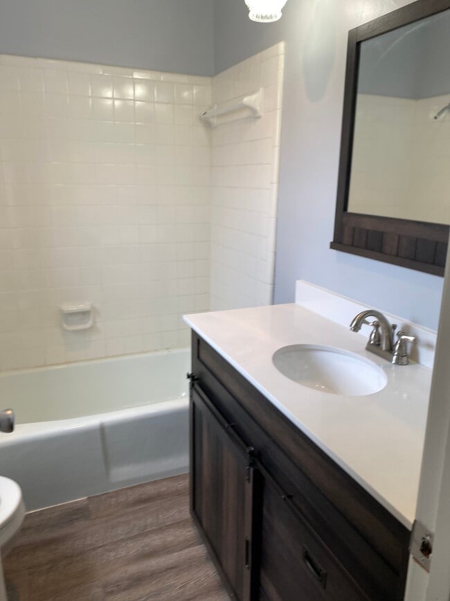 Primary Photo - 301 Starbright Dr